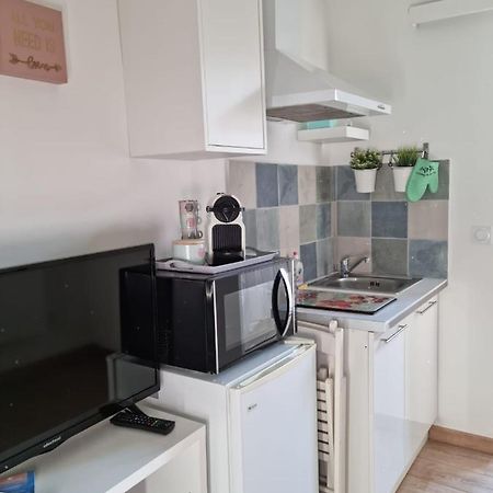 Le Secret De Sanary Apartment Bagian luar foto